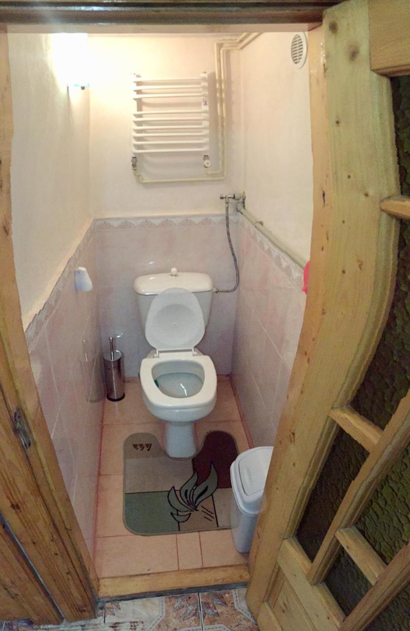 Guest House Karpaty Yaremche Exterior photo